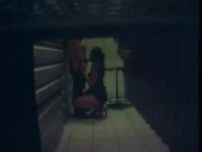 Geiles College-Mädchen gratis porno ü50 fickt ihren Nachbarn