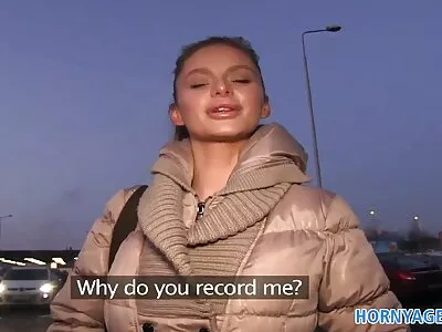 Wunderschöne blonde sexfilme mit reifen frauen Krankenschwester lutschte einen riesigen Schwanz