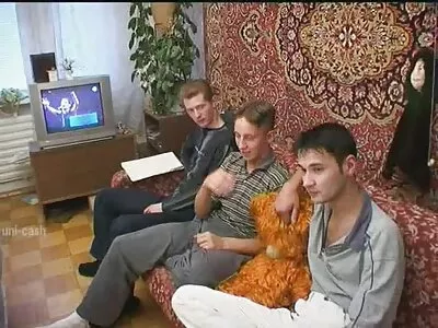 Schlanke Nymphomanin Lilu Moon bekommt einen heißen pornohirsch reife frauen Analfick