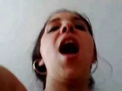 Inked Luder Janey kostenlose pornos reife frauen Doe Deepthroat heftigen Schwanz und wird hart gefickt
