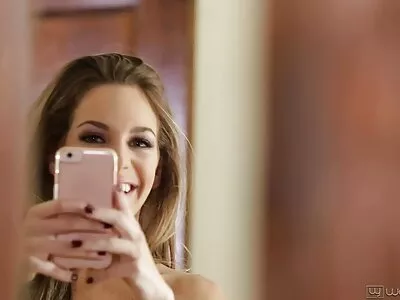 Aidra Fox im digitalen Spielplatz deutsche porno reife frauen