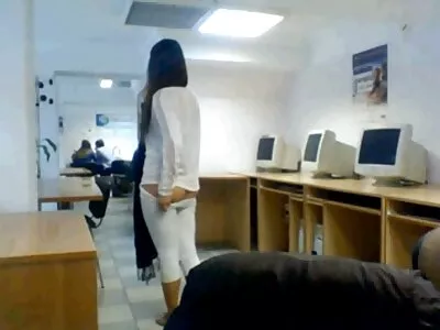 Rothaarige Schlampe beim Deepthroating reife frauenfilme kostenlos