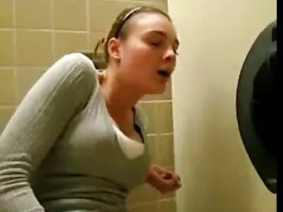 Heiße Frau mit kostenlose pornofilme reife frauen Brille mag lässigen Sex