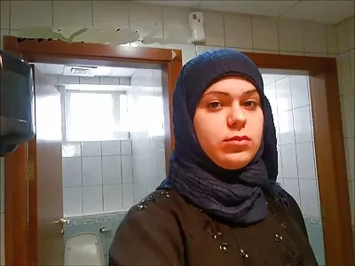 Die schamlose Brünette sexfilme mit reifen frauen Lela Star fickt anderen Mann vor ihrem Mann