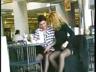 Schönes, kostenlose erotikfilme reife frauen schwarzes Mädchen ist ein guter Gast