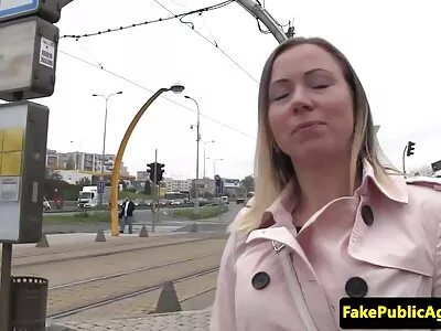 Vanna Bardot nimmt einen steinharten Schwanz so free porno reife tief sie kann
