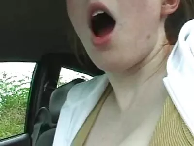 Nuttiges Starlet Jade Nile sexfilm mit alten frauen liebt es, ihre Fotze gebohrt zu bekommen